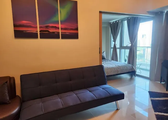 Bgc Spacious 1br Uptown Parksuites With Balcony View 300 Mbps Wifi * Manila